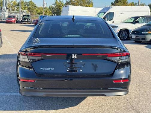 2024 Honda Accord LX 1.5T