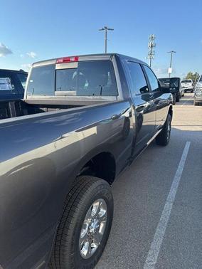2025 RAM 3500 Big Horn Crew Cab 4x4 6'4' Box