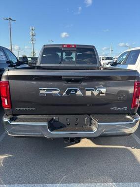 2025 RAM 3500 Big Horn Crew Cab 4x4 6'4' Box