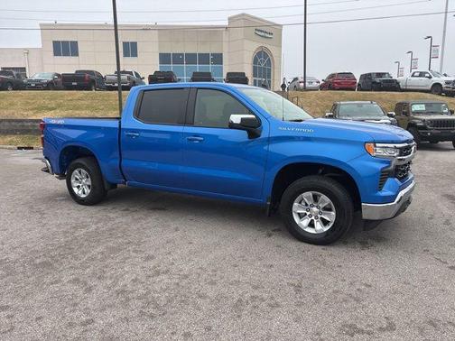 2025 Chevrolet Silverado 1500 LT