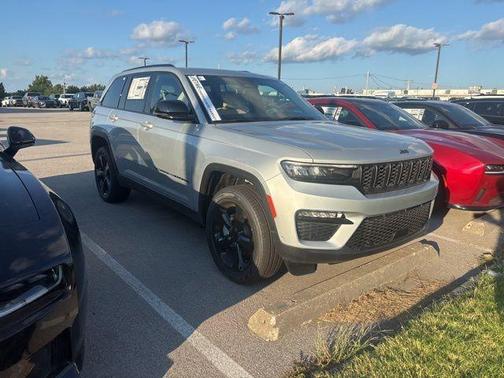 2025 Jeep Grand Cherokee Limited X