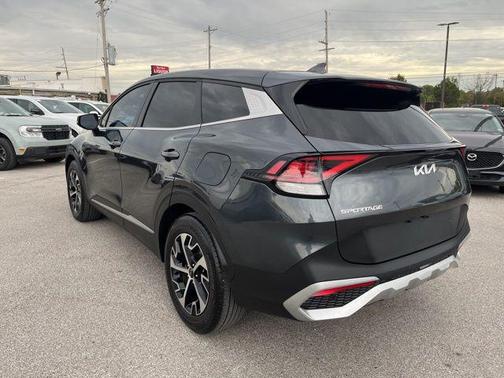 2024 Kia Sportage EX
