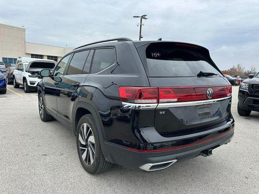 2024 Volkswagen Atlas 2.0T SE w/Technology 4MOTION