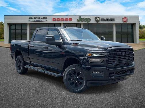 2025 RAM 2500 Big Horn Crew Cab 4x4 6'4' Box