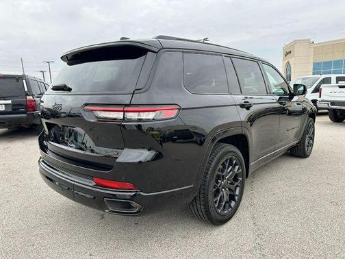 2025 Jeep Grand Cherokee L Summit
