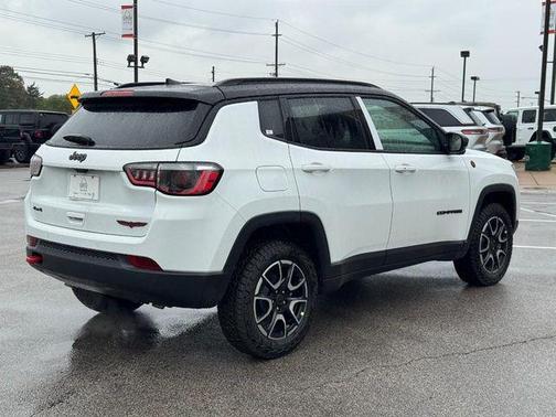 2026 Jeep Compass Trailhawk