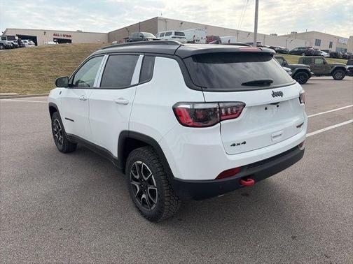 2026 Jeep Compass Trailhawk