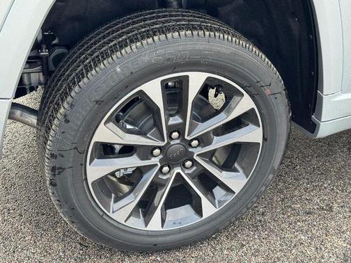 2025 Jeep Grand Cherokee L Overland