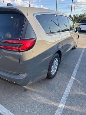 2025 Chrysler Pacifica L