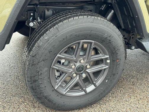 2025 Jeep Gladiator Sport S