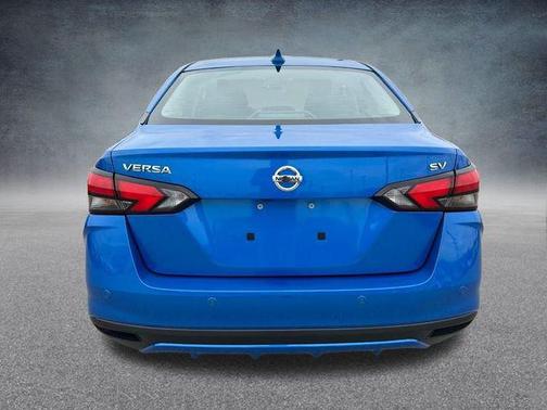 2022 Nissan Versa 1.6 SV