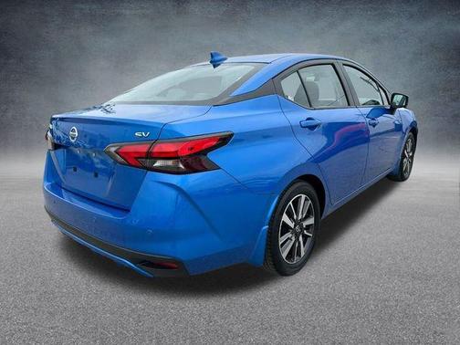 2022 Nissan Versa 1.6 SV