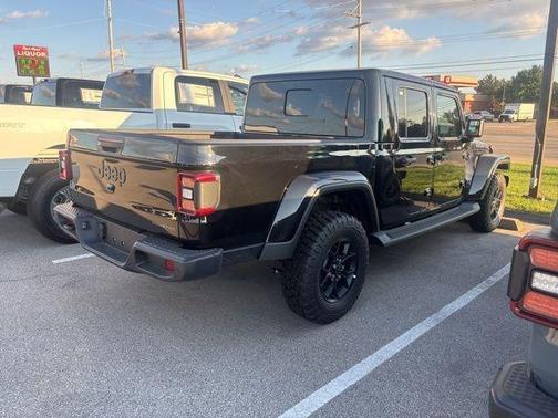 2025 Jeep Gladiator Sport