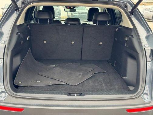 2024 Mazda CX-50 2.5 S Preferred Package