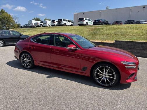 2023 Genesis G70 2.0T RWD