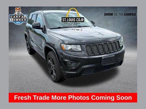 Brilliant Black Crystal Pearlcoat 2015 Jeep Grand Cherokee Altitude