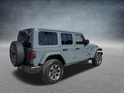2026 Jeep Wrangler 4-Door Sahara 4x4