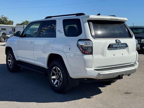 2024 Toyota 4Runner TRD Off Road