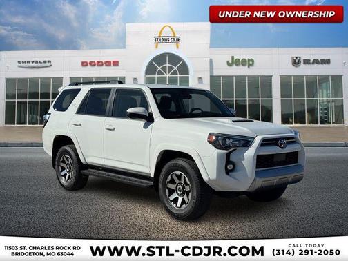 2024 Toyota 4Runner TRD Off Road