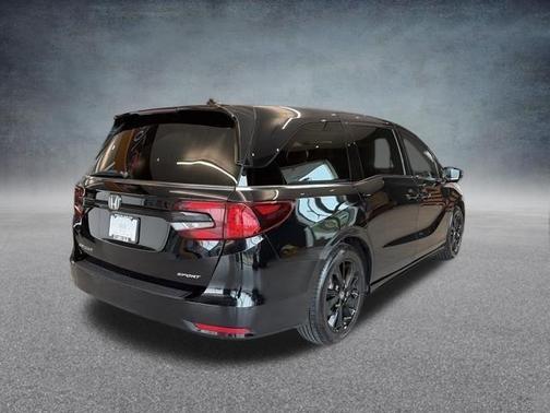 Crystal Black Pearl 2024 Honda Odyssey Sport