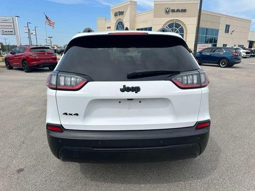 2023 Jeep Cherokee Altitude