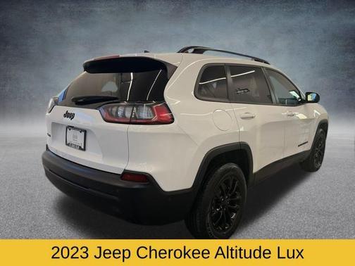 2023 Jeep Cherokee Altitude