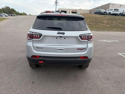 2026 Jeep Compass Trailhawk