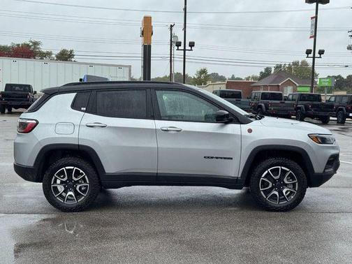2026 Jeep Compass Trailhawk