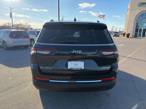 2023 Jeep Grand Cherokee L Laredo