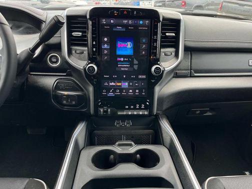 2025 RAM 3500 Laramie Crew Cab 4x4 6'4' Box