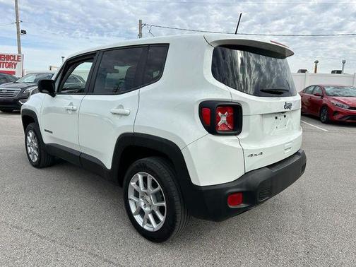 2023 Jeep Renegade Latitude