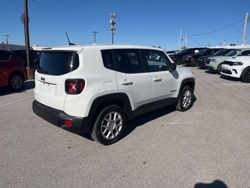 2023 Jeep Renegade Latitude