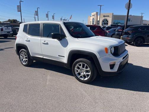 2023 Jeep Renegade Latitude