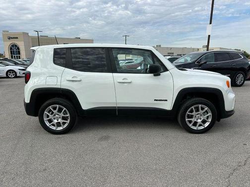 2023 Jeep Renegade Latitude