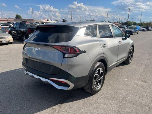 2024 Kia Sportage LX