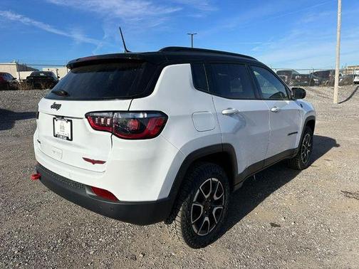 2026 Jeep Compass Trailhawk