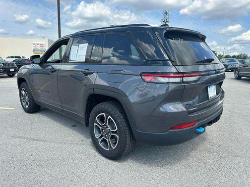2024 Jeep Grand Cherokee 4xe Trailhawk