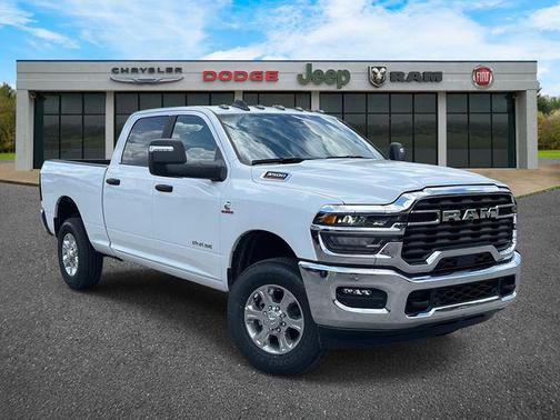 2025 RAM 3500 Big Horn Crew Cab 4x4 6'4' Box