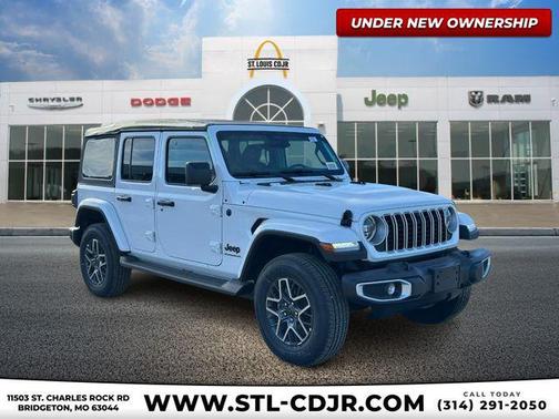 2026 Jeep Wrangler 4-Door Sahara 4x4