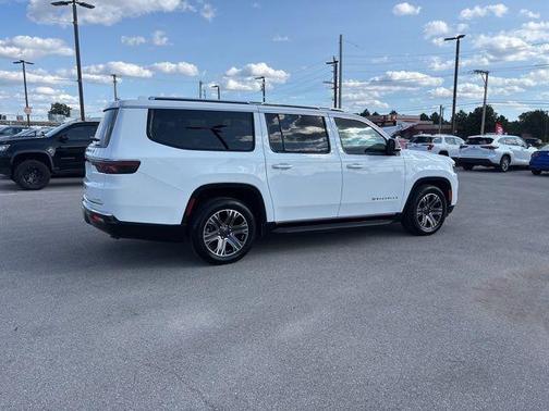 2023 Jeep Wagoneer L Series II 4x4