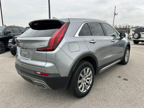2023 Cadillac XT4 Premium Luxury