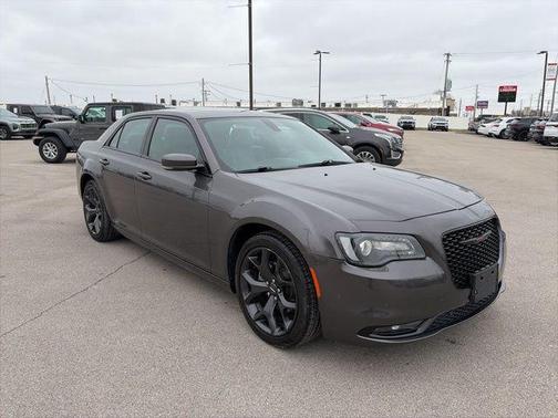 2023 Chrysler 300 S