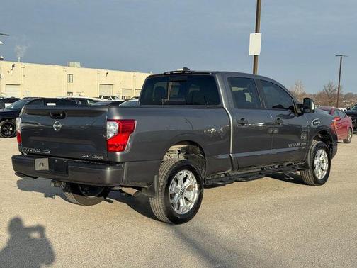 2023 Nissan Titan XD SV