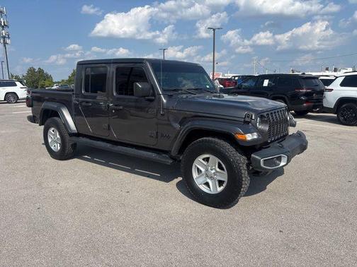 2021 Jeep Gladiator Sport S