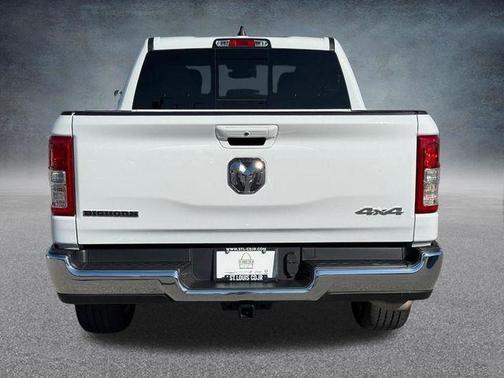 Bright White Clearcoat 2022 RAM 1500 Big Horn/Lone Star