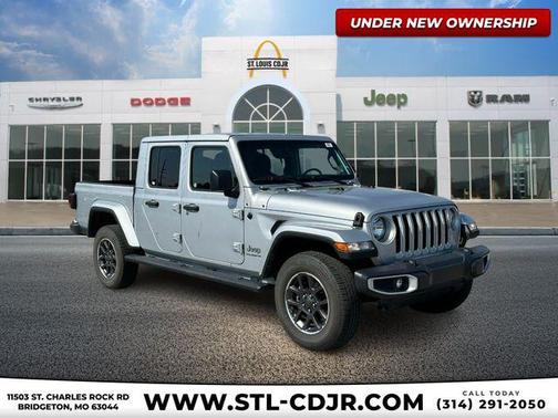 2023 Jeep Gladiator Overland