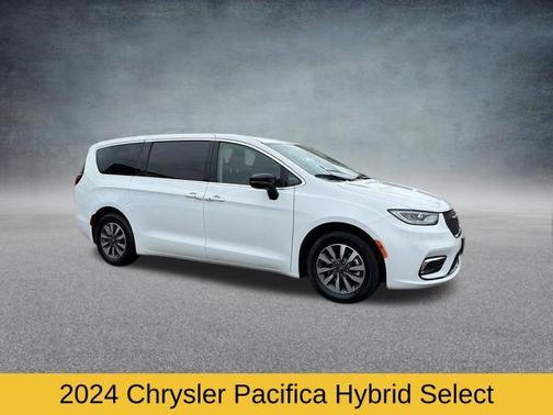 Bright White Clearcoat 2024 Chrysler Pacifica Hybrid Select