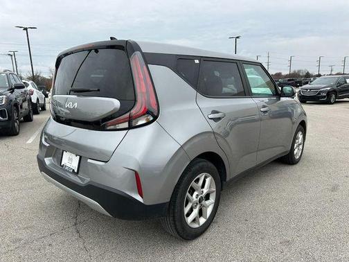 2024 Kia Soul LX