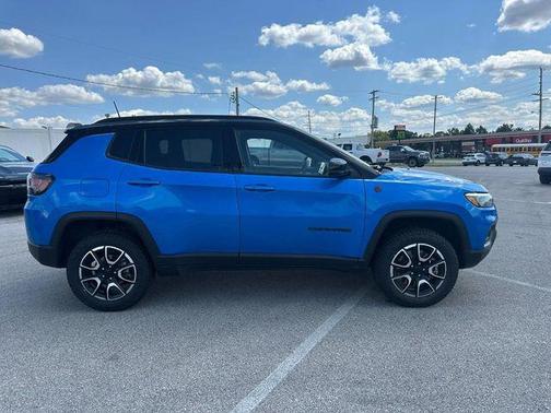 2024 Jeep Compass Trailhawk