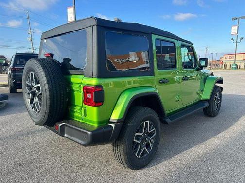 2026 Jeep Wrangler 4-Door Sahara 4x4